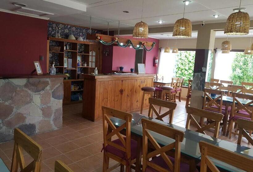 호스텔 Hostería El Alamo