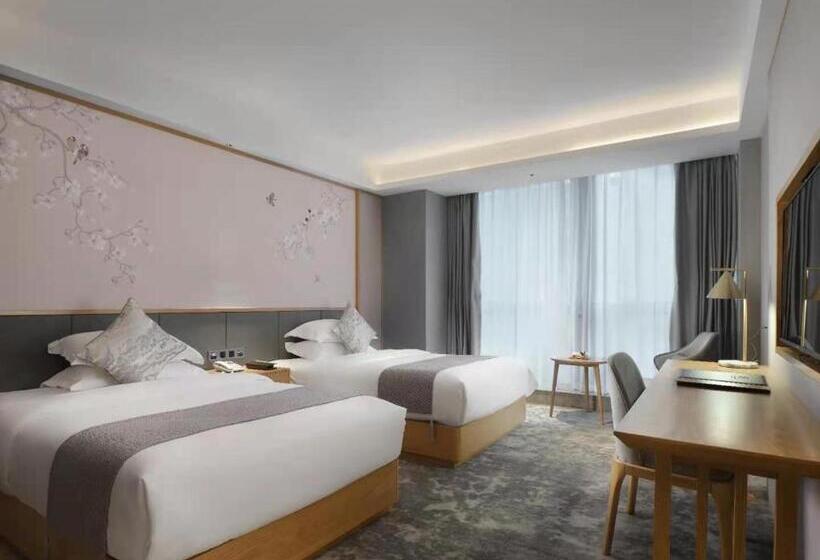 Baian Art Hotel Luzhou