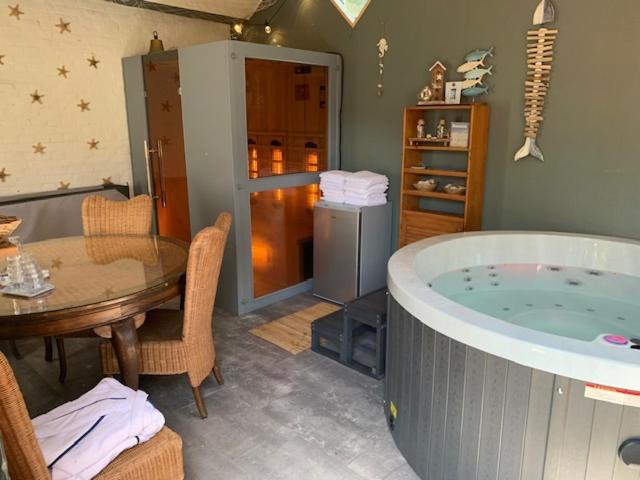 B&b Petit Chateau   Stijlvol Verblijf Voor Werk En Ontspanning