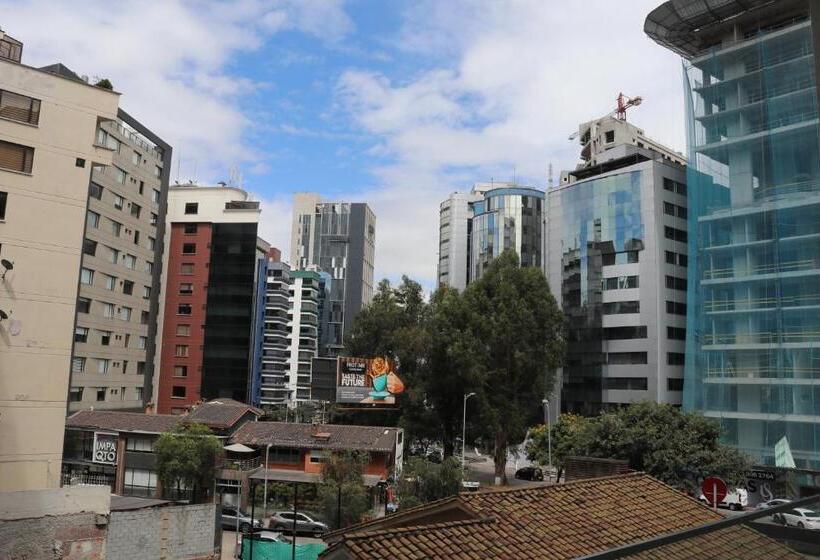 Bed & Breakfast Vatten Studios And Suites By Check In Ec