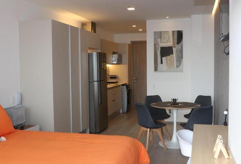 Bed & Breakfast Vatten Studios And Suites By Check In Ec