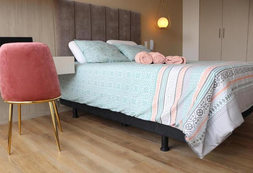 Bed & Breakfast Vatten Studios And Suites By Check In Ec