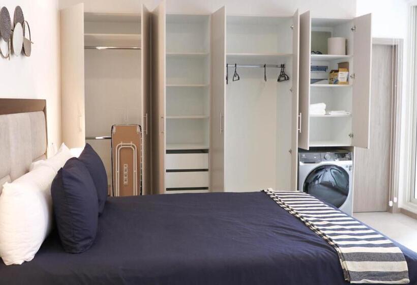 Bed & Breakfast Vatten Studios And Suites By Check In Ec