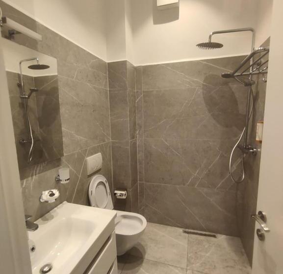 צימר Edi Murrizi