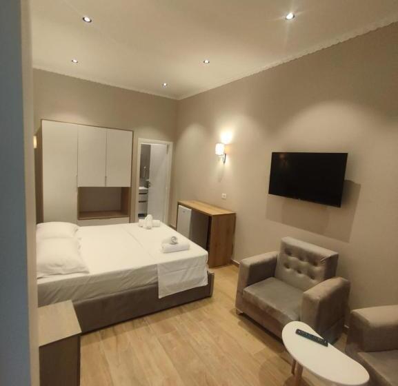 住宿加早餐 Edi Murrizi