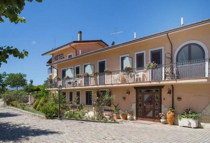 مبيت وإفطار La Loggia