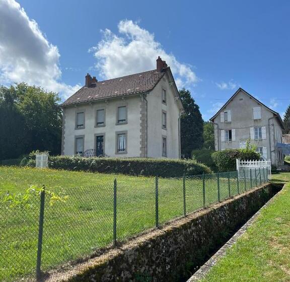 צימר Moulin De Maupoy