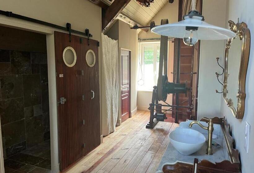 مبيت وإفطار Moulin De Maupoy