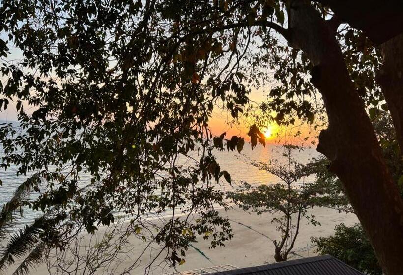 צימר Phi Phi Private Beach Resort