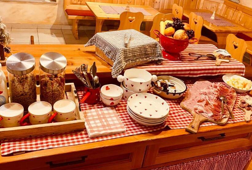 تختخواب و صبحانه Rooms Kočna