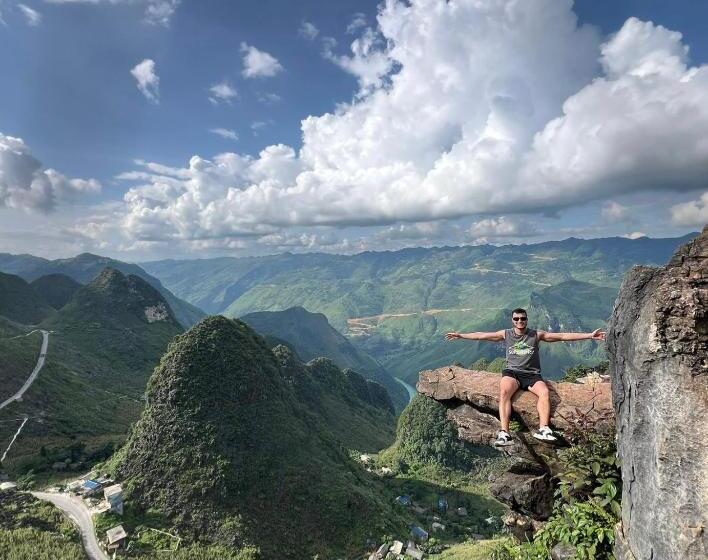 تختخواب و صبحانه Strawberry House , Tour & Motorbikes Rentel