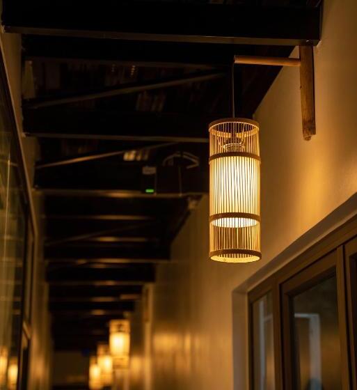 تختخواب و صبحانه Strawberry House , Tour & Motorbikes Rentel