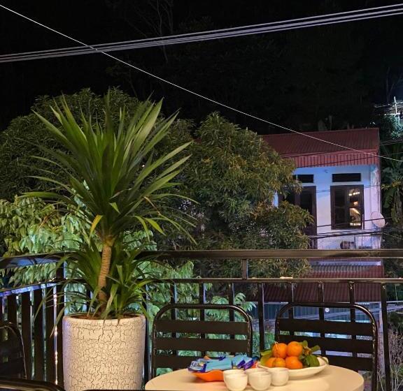 تختخواب و صبحانه Strawberry House , Tour & Motorbikes Rentel