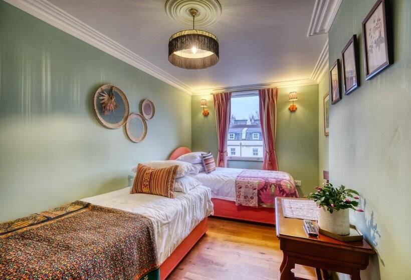 مبيت وإفطار The Bluebell