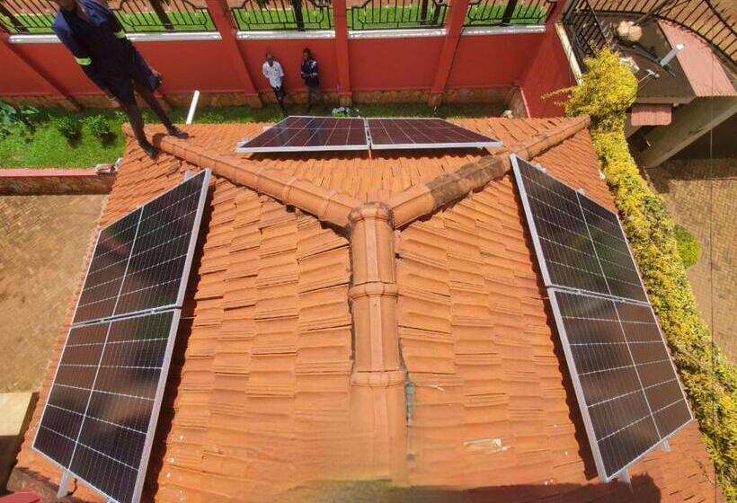 تختخواب و صبحانه The Jewel And The Lake