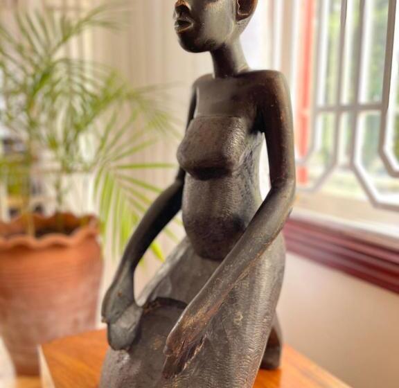 تختخواب و صبحانه The Jewel And The Lake