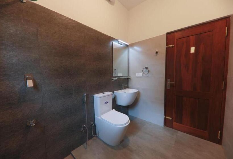 צימר Hikka Tulips Villa