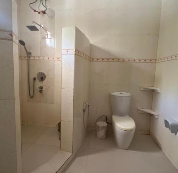 مبيت وإفطار Ukaya Villa