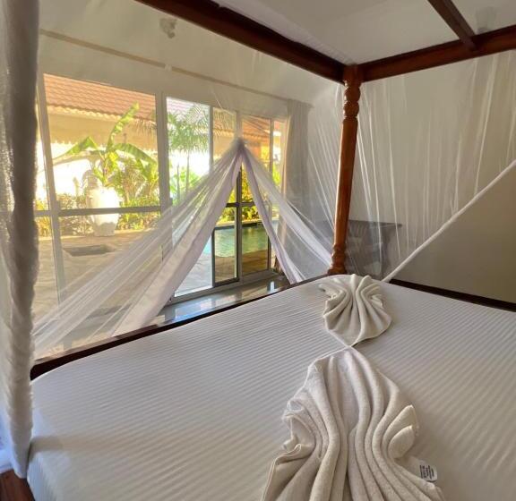 مبيت وإفطار Ukaya Villa