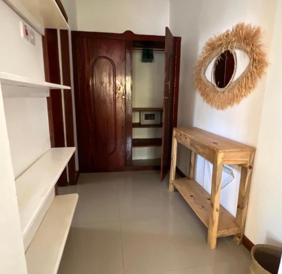 مبيت وإفطار Ukaya Villa