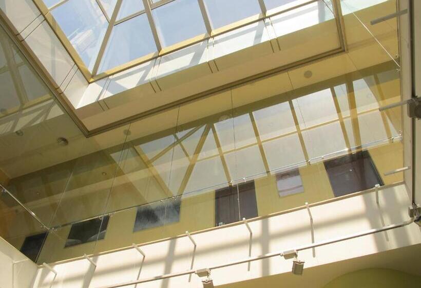 هتل аполлонія