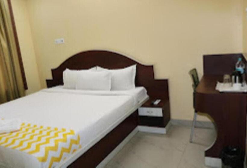 ホテル Asian Suites Guwahati