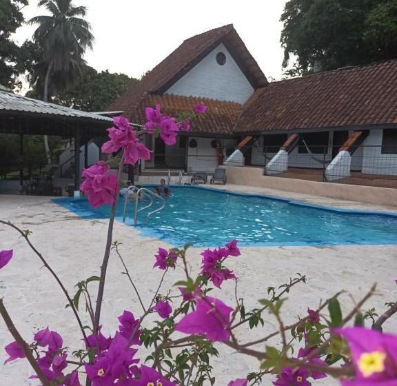 호텔 Campestre El Refugio De Las Guacamayas