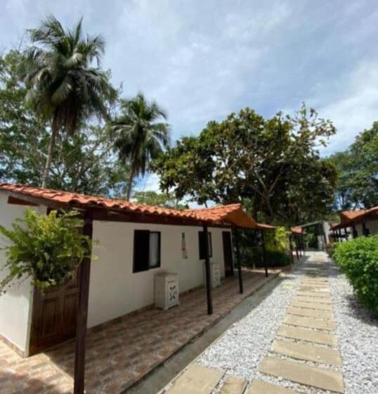 호텔 Campestre El Refugio De Las Guacamayas