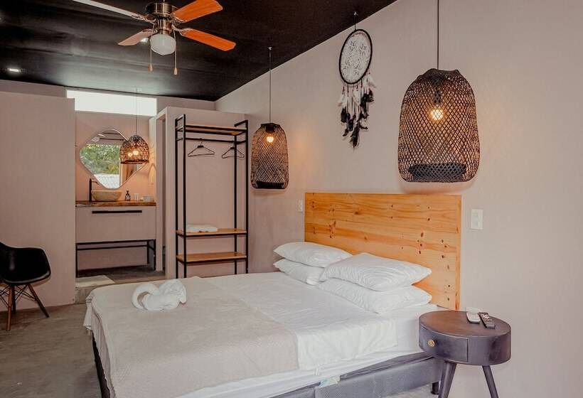 هتل Casa De Hadas