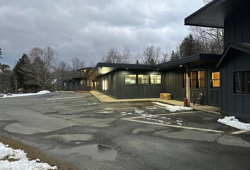 هتل Chalet 239 Boutique