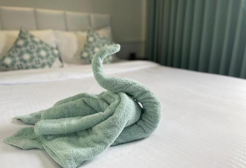 בית מלון כפרי Chanmel Riverside