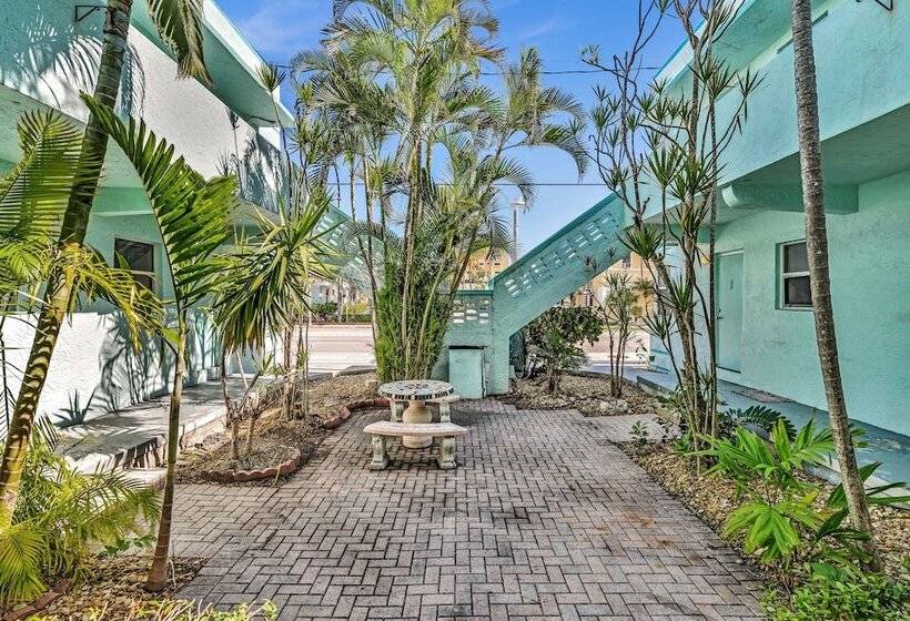 فندق Coastal Sunset