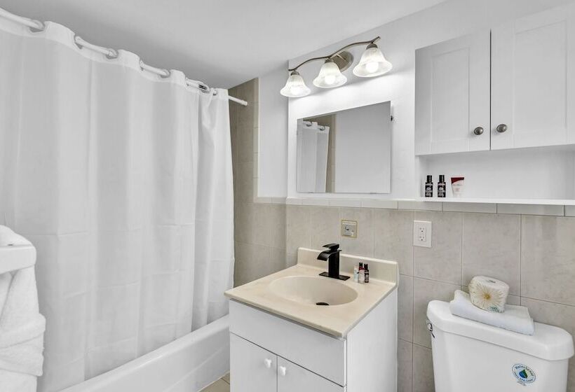 فندق Coastal Sunset