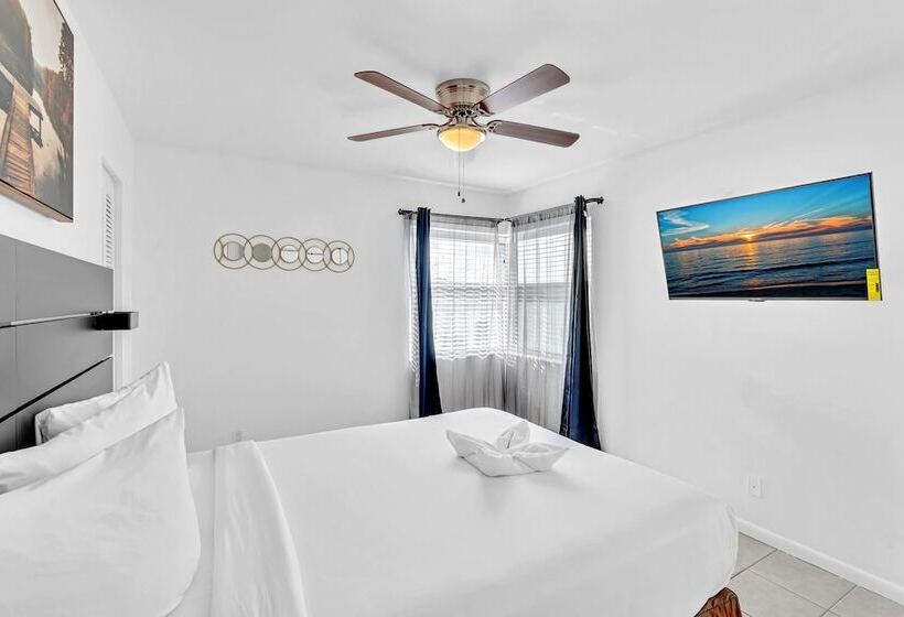 فندق Coastal Sunset