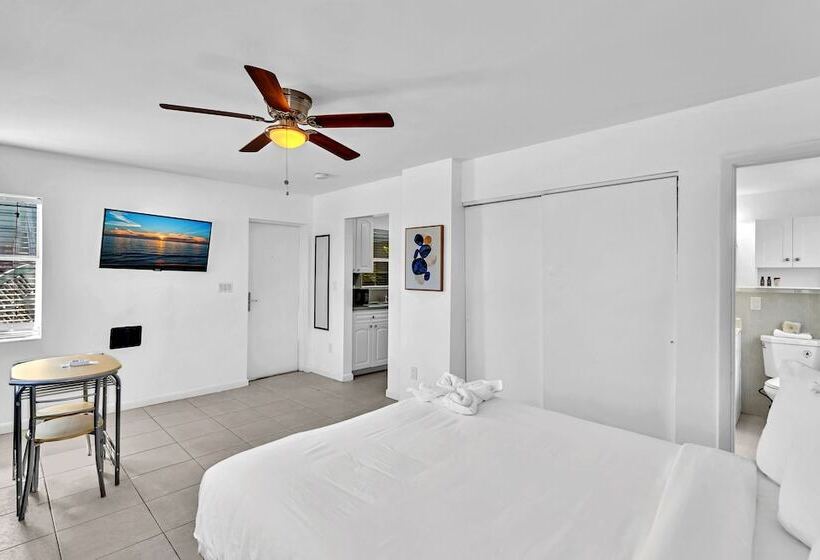 فندق Coastal Sunset