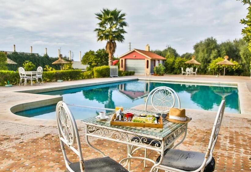 هتل Complexe El Bassatine