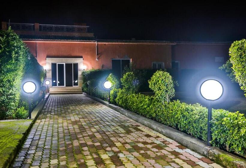 هتل Complexe El Bassatine