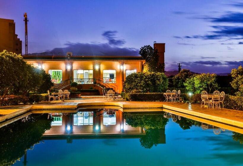 هتل Complexe El Bassatine