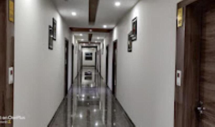 בית מלון כפרי Darshan & Guest House , Paldi