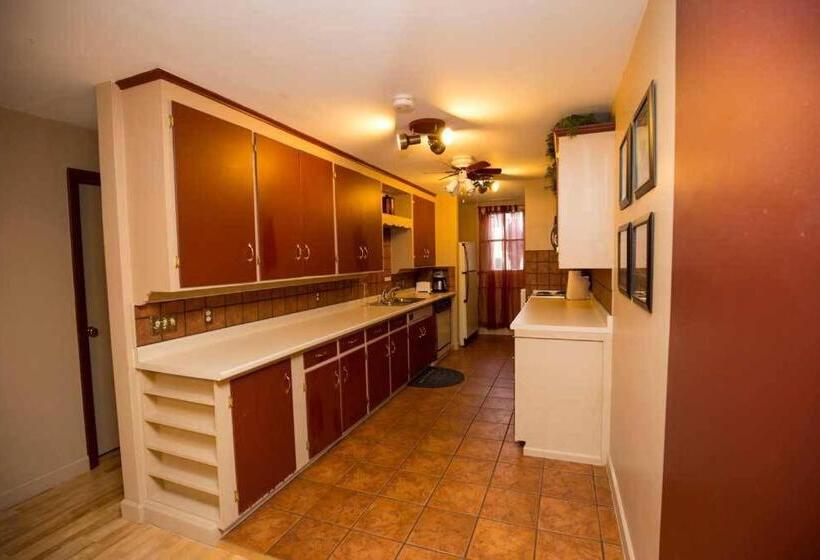 호텔 Dodici Night Suites