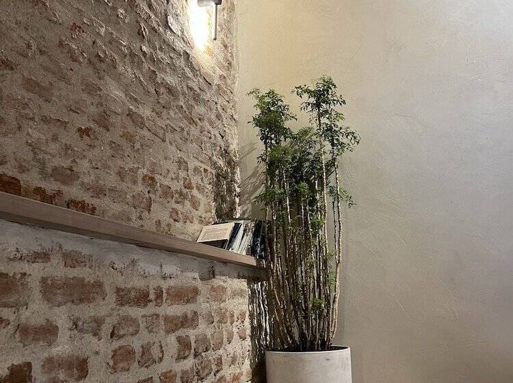 酒店 Faces & Places Boutique