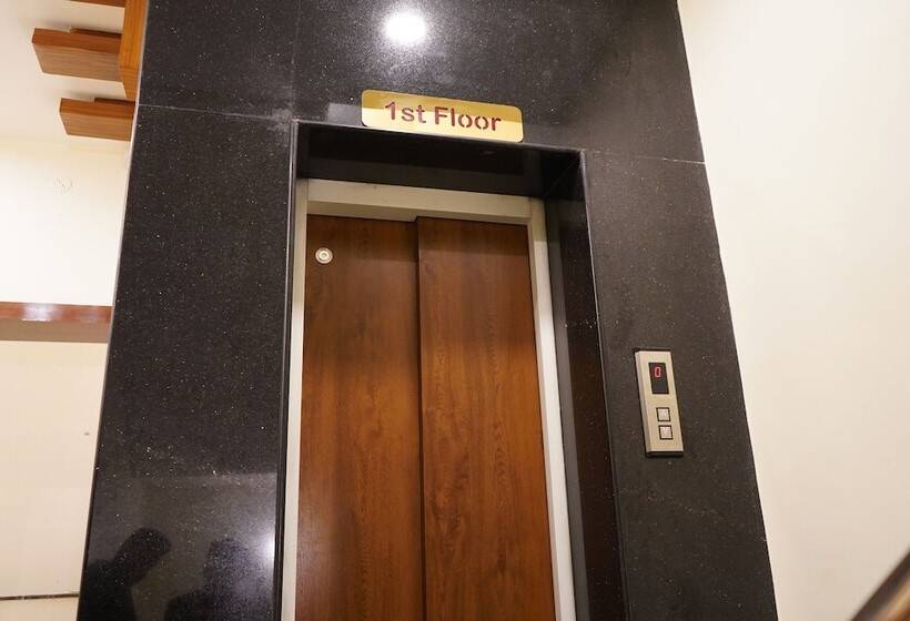 فندق Fortune Residency