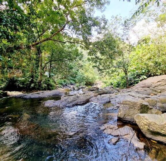 ホテル Jayandra Holiday Bungalow