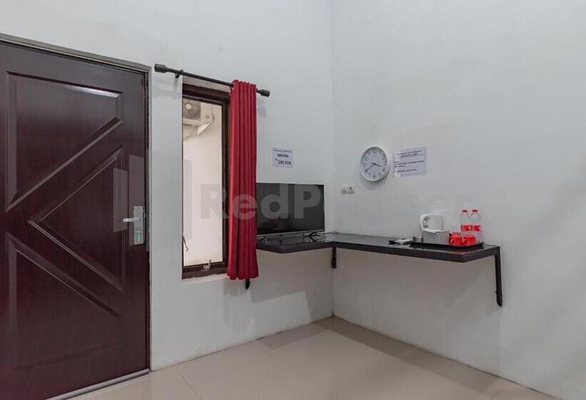 ホテル Jm Guest House Lamaran Redpartner