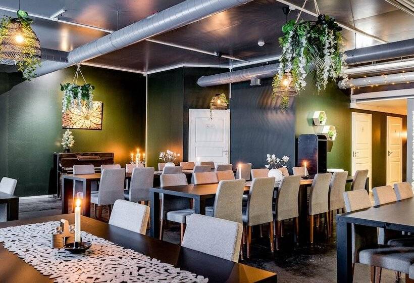 בית מלון כפרי Li Keskipiste