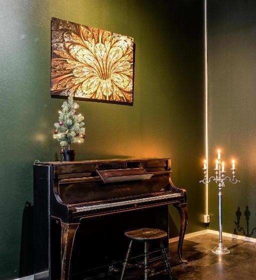 בית מלון כפרי Li Keskipiste