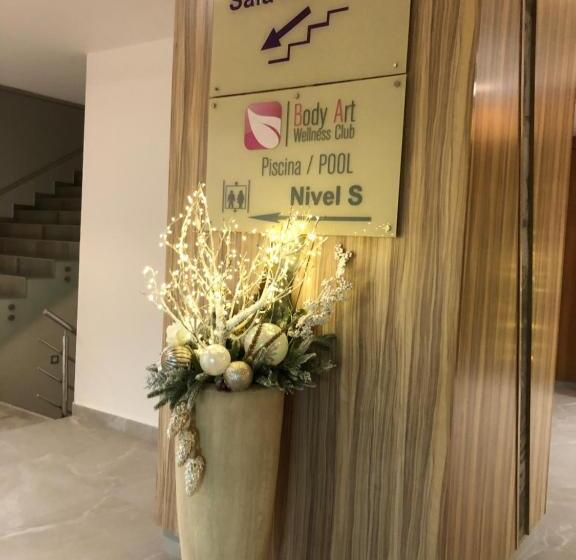 هتل La Mika  Your Home