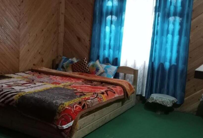 فندق Lolegaon Farmstay By Stayapsrt