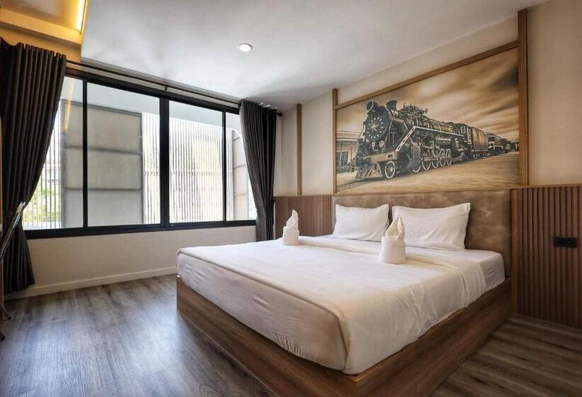 Hotel Nadpob Station นัดพบสเตชั่น