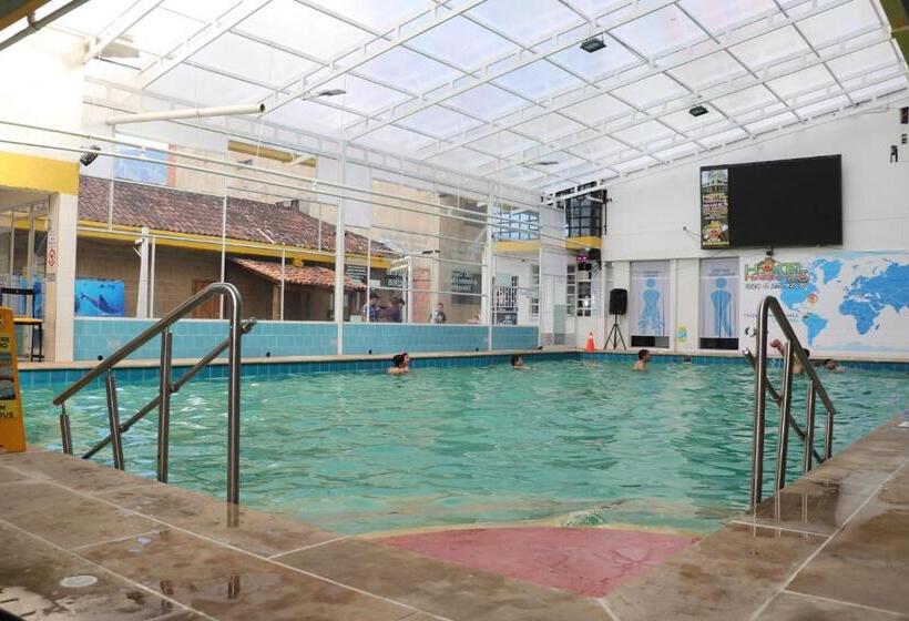 酒店 Naranja Sport